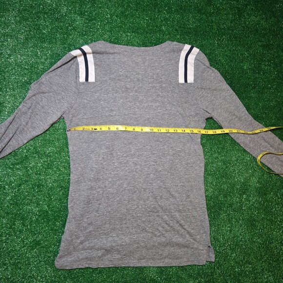 MLB Cleveland Indians Guardians long sleeved distressed tee - Picture 5 of 6